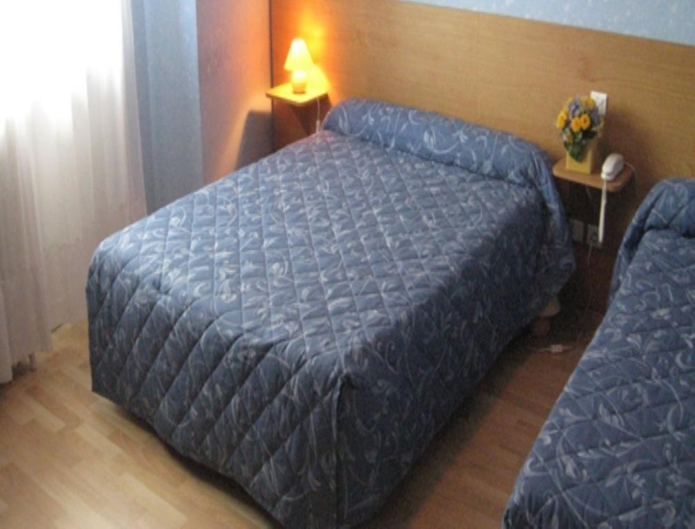 Hotel Plaisance Μπριβ-λα-Γκαγιάρντ Δωμάτιο φωτογραφία